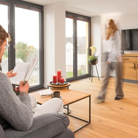 Chalet-Ferienwohnung Schlossblick, 51 Qm, Wellness/Fitness/Sauna - Bergroedelhof Feilitzsch Buitenkant foto