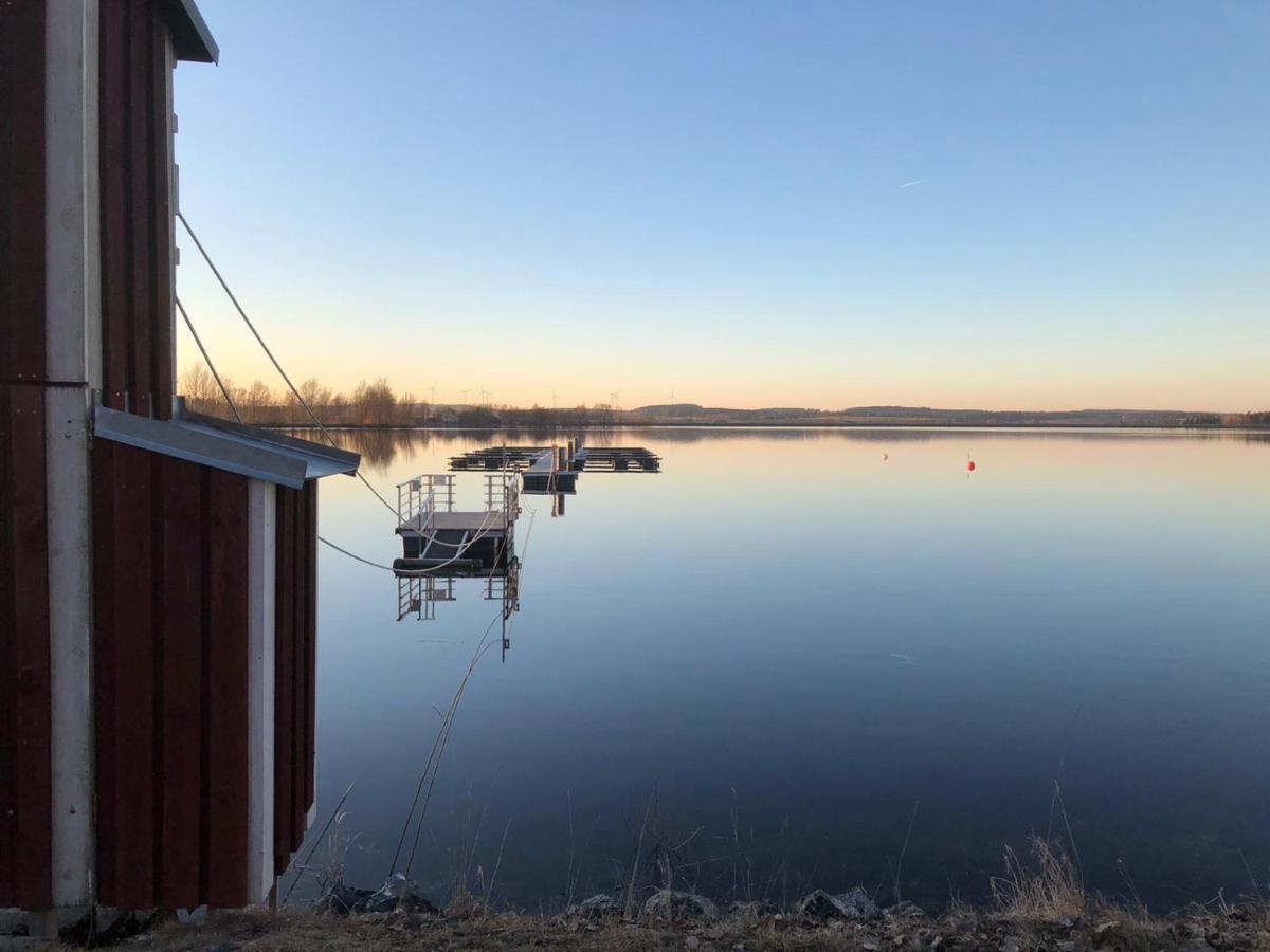 Chalet-Ferienwohnung Schlossblick, 51 Qm, Wellness/Fitness/Sauna - Bergroedelhof Feilitzsch Buitenkant foto
